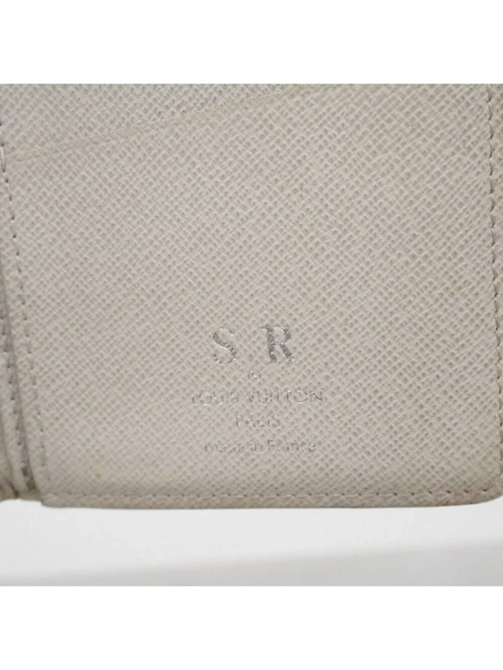 Louis Vuitton Wallet Taigarama Portefeuille Brazza Blanc